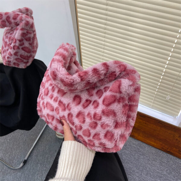 Handbag Fashion Shoulder Bag Casual Retro Plush Underarm Bag