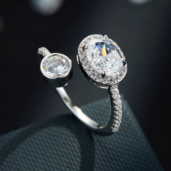 Oval Ice Flower Cut Fashion Women's Open Ring