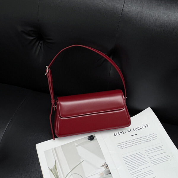 Red New Style All-match Shoulder Messenger Bag