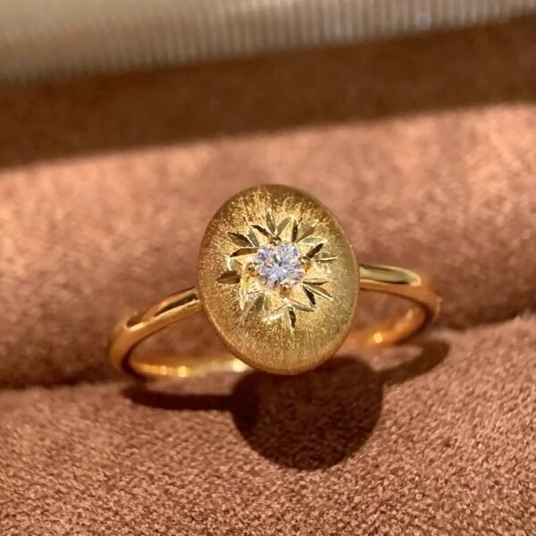 Vintage Brushed Carved Snowflake Wishing Star Ring